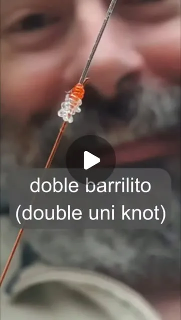 Te muestro el doble barrilito (doble uni knot), competencia directa del nudo de sangre.